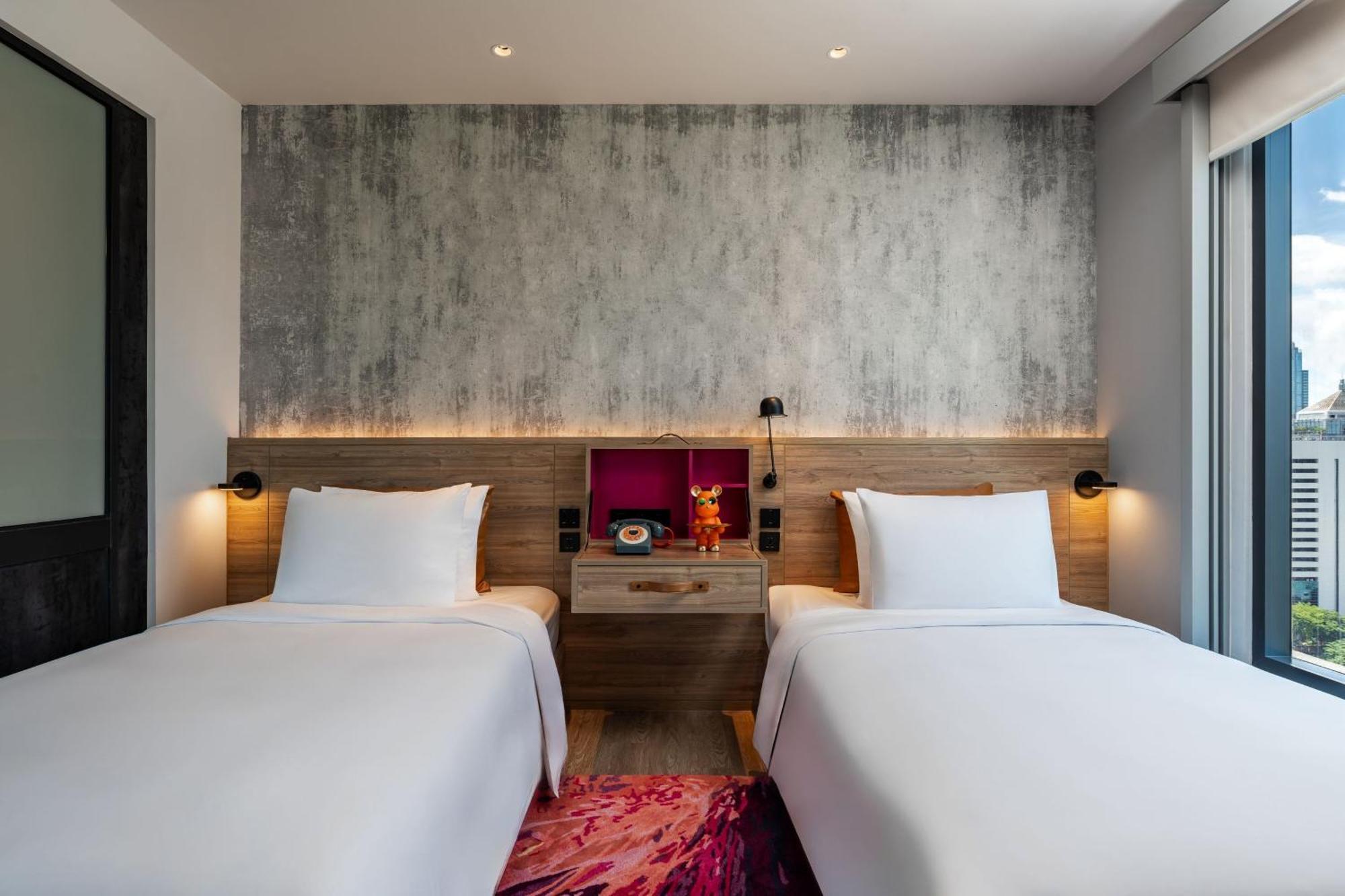 Moxy Bangkok Ratchaprasong Hotel Ngoại thất bức ảnh