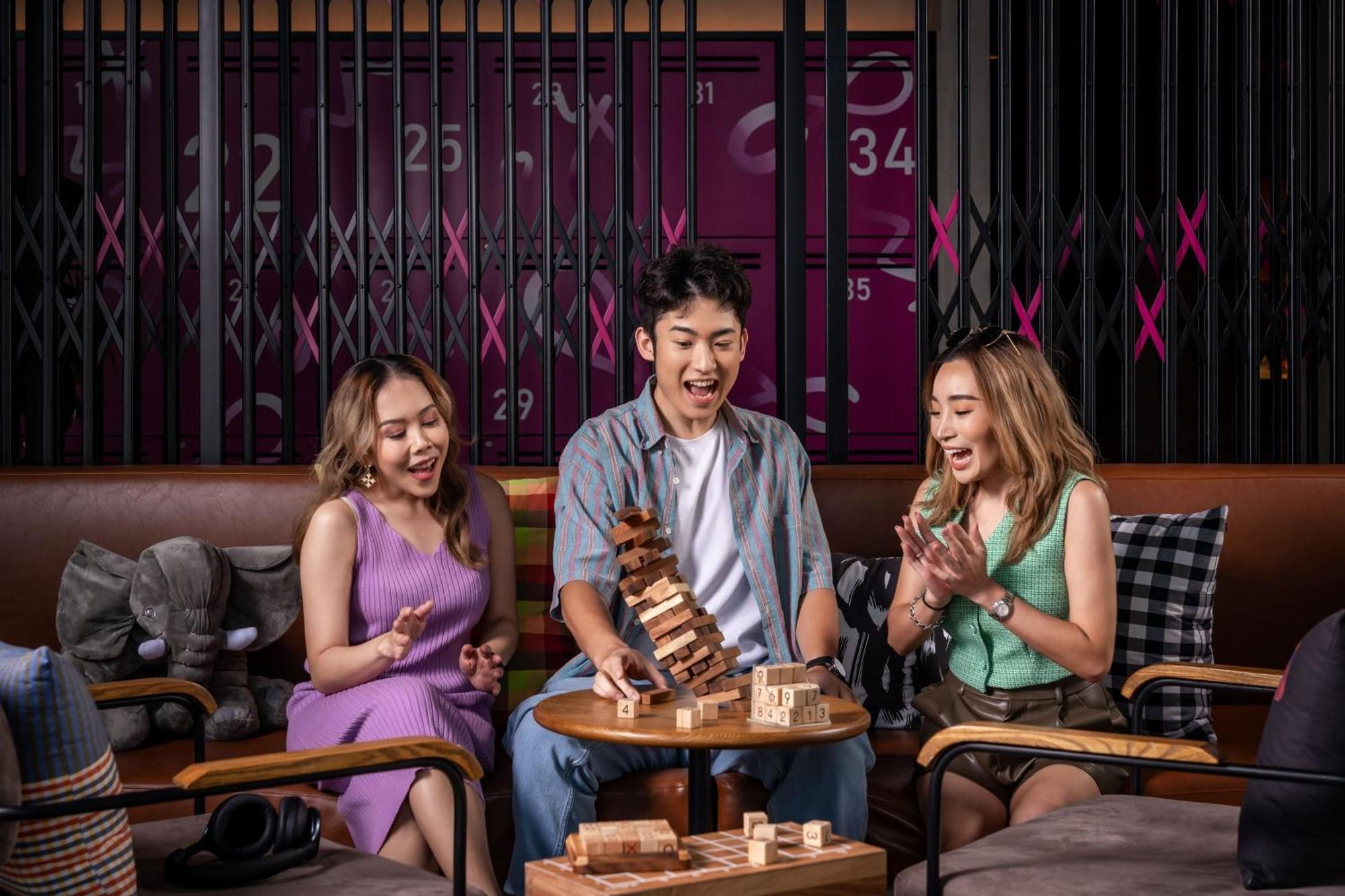 Moxy Bangkok Ratchaprasong Hotel Ngoại thất bức ảnh