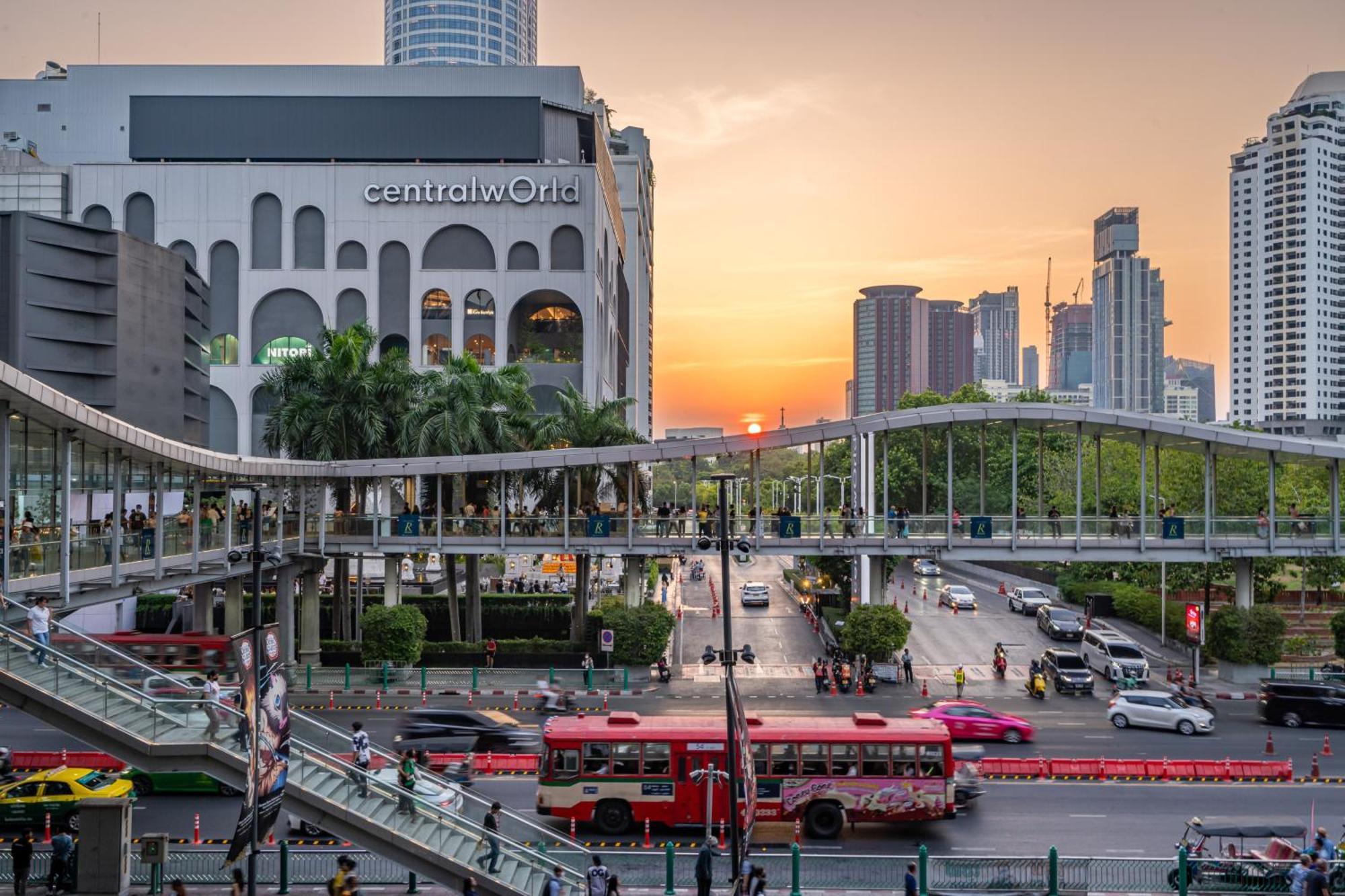 Moxy Bangkok Ratchaprasong Hotel Ngoại thất bức ảnh