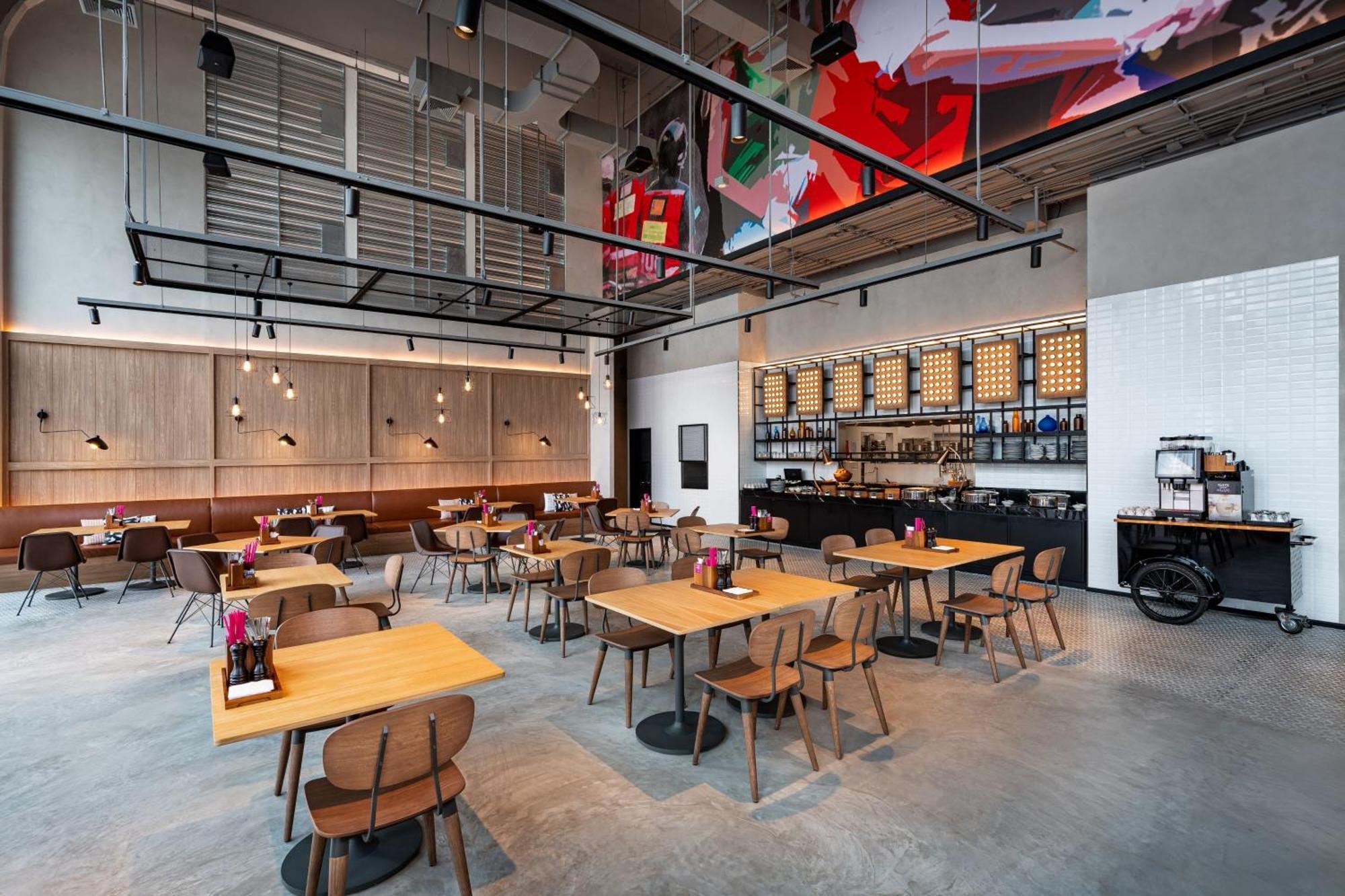 Moxy Bangkok Ratchaprasong Hotel Ngoại thất bức ảnh