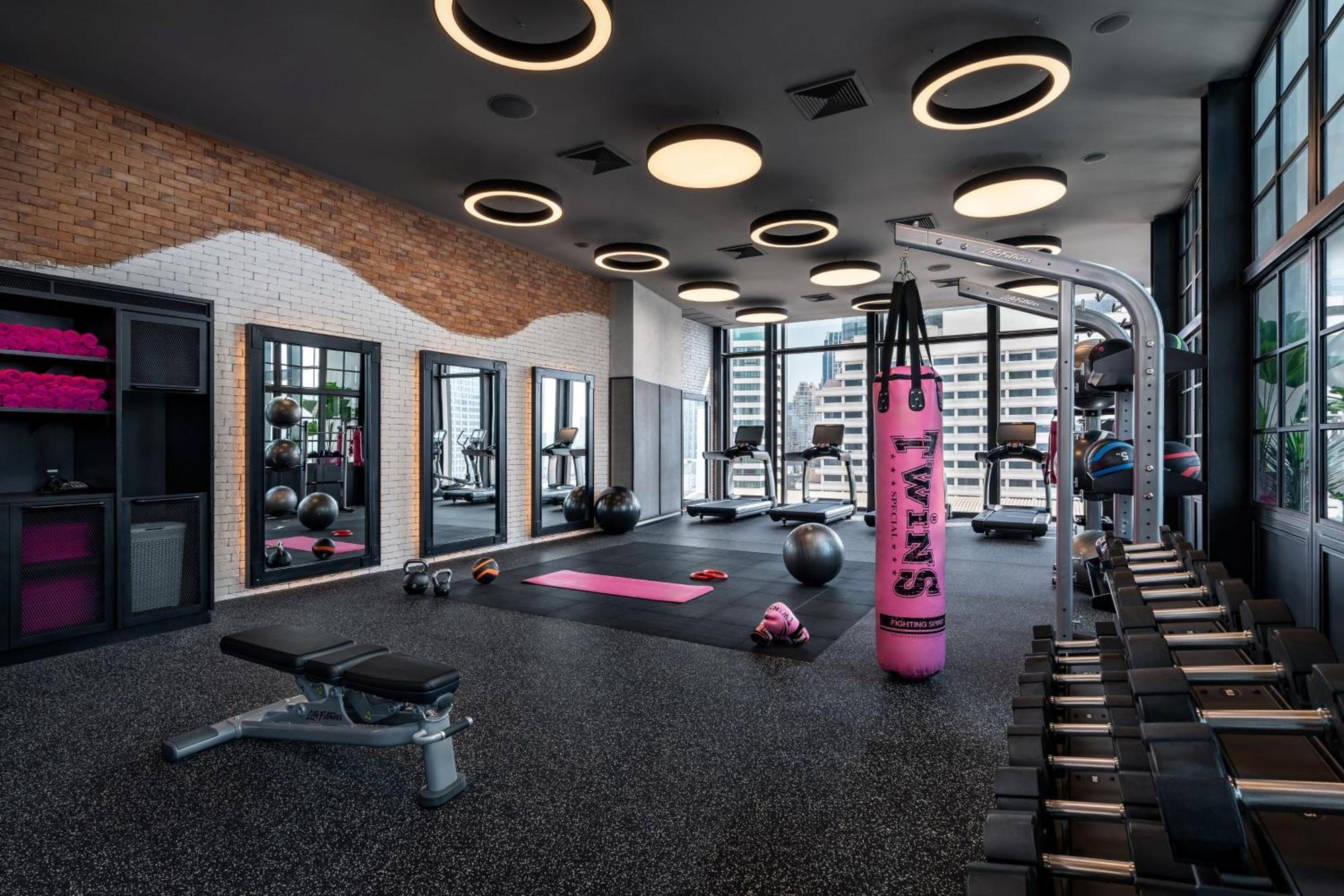 Moxy Bangkok Ratchaprasong Hotel Ngoại thất bức ảnh