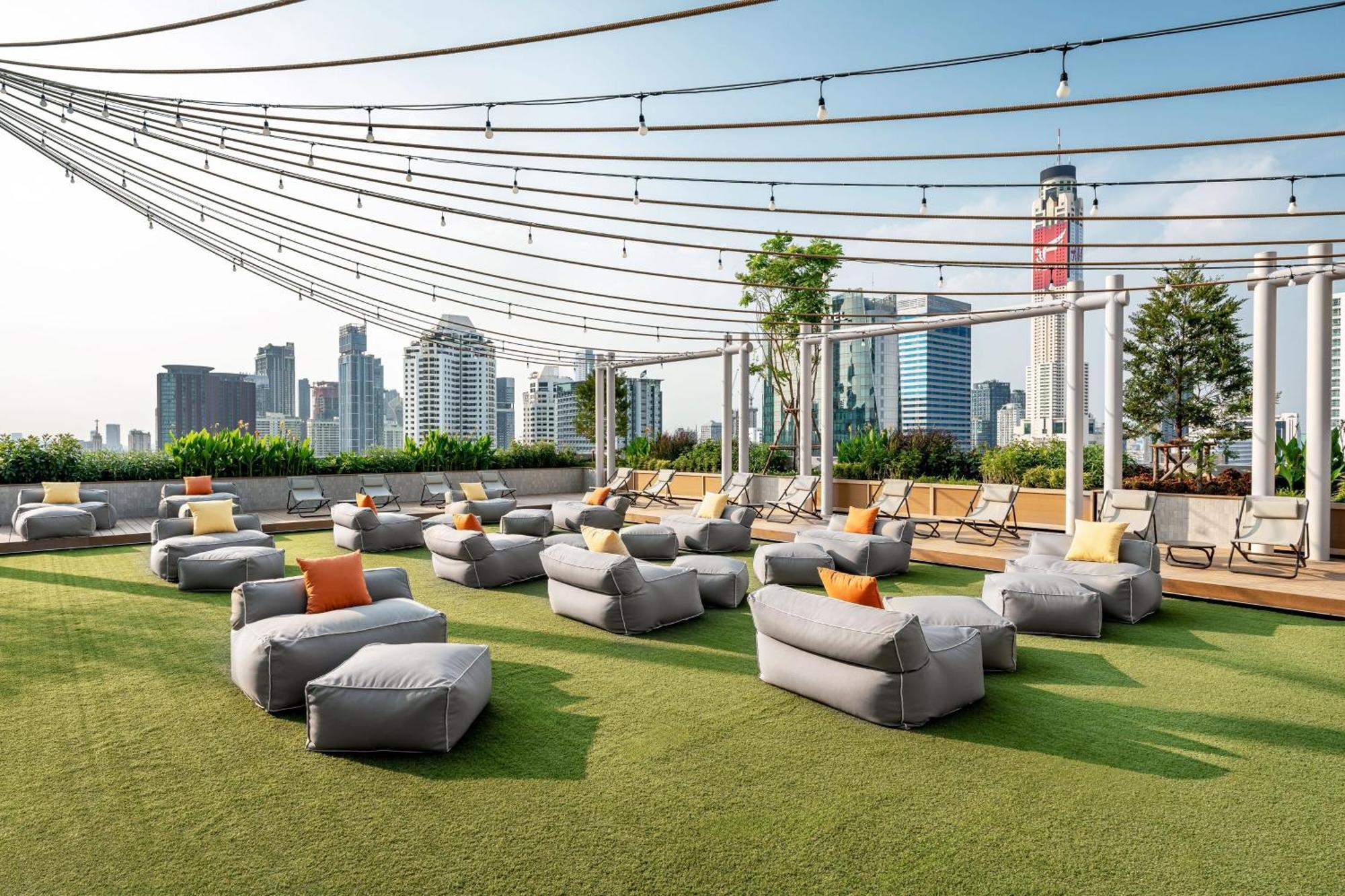 Moxy Bangkok Ratchaprasong Hotel Ngoại thất bức ảnh