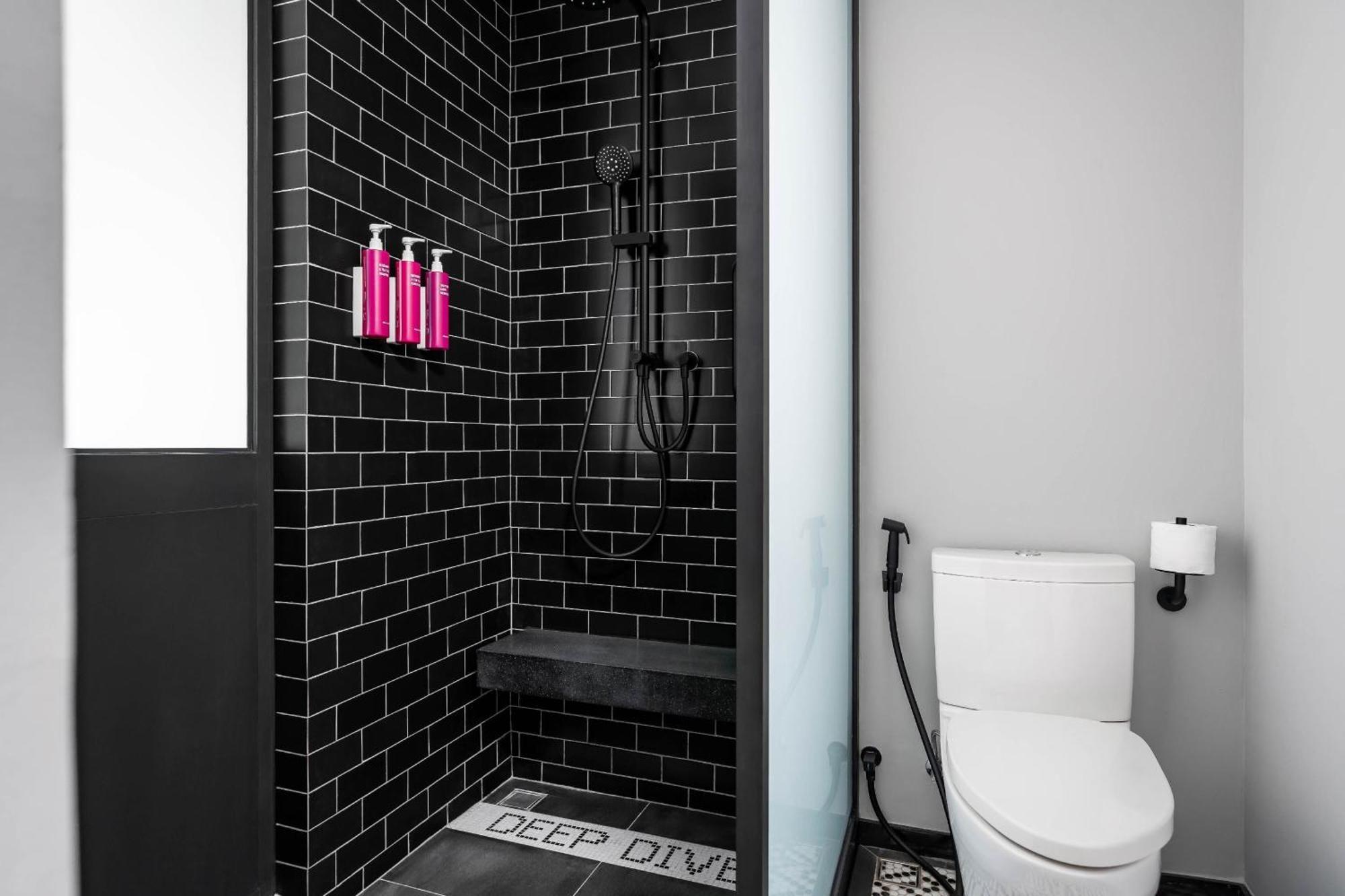 Moxy Bangkok Ratchaprasong Hotel Ngoại thất bức ảnh