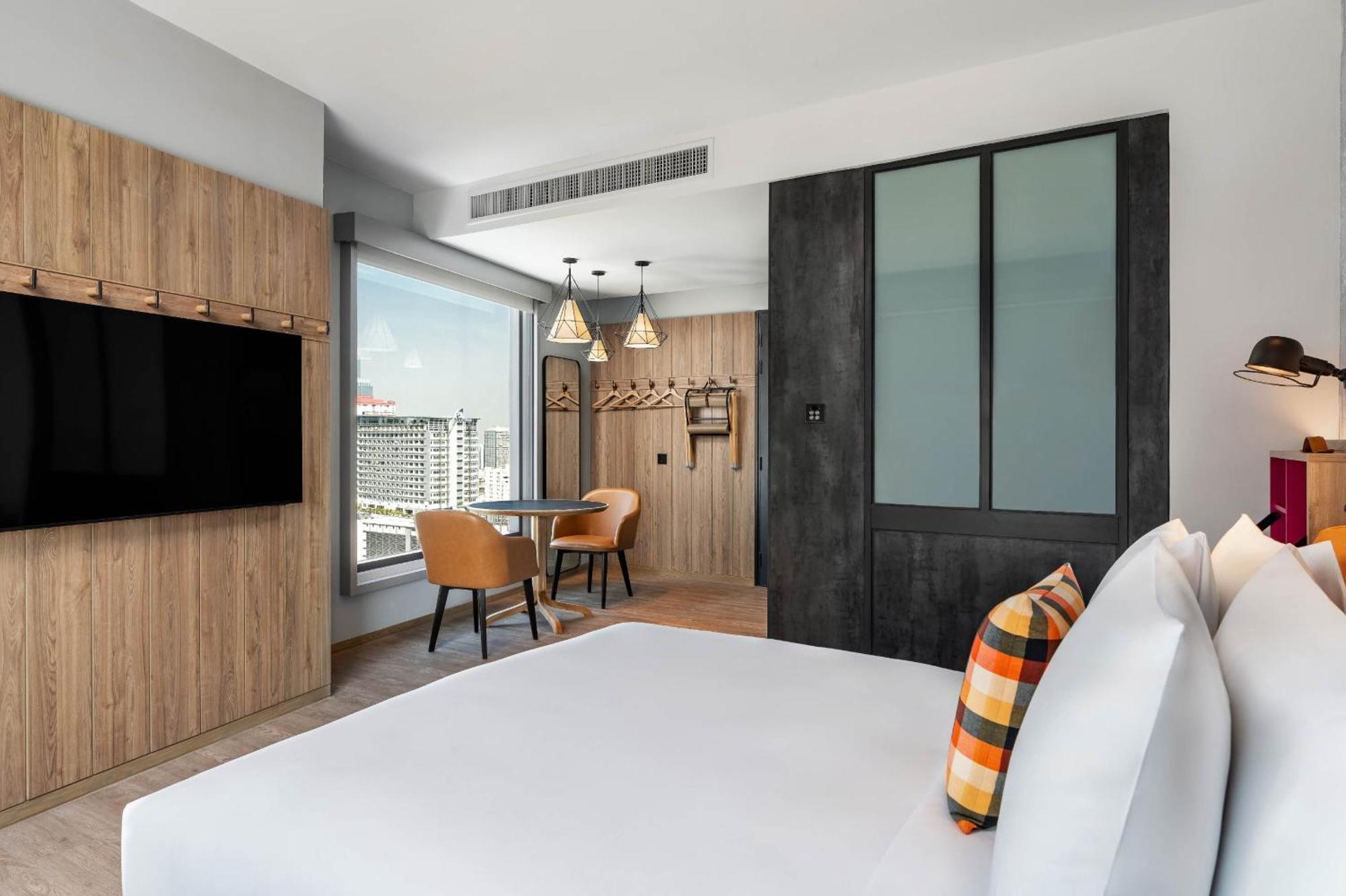 Moxy Bangkok Ratchaprasong Hotel Ngoại thất bức ảnh